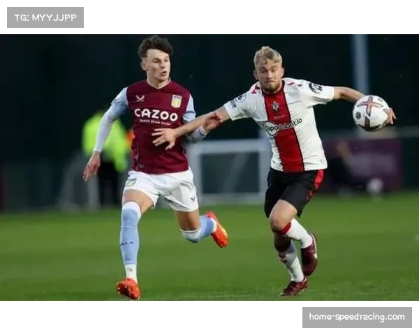 维拉对阵桑德兰：进球大战中的防守组织失误分析